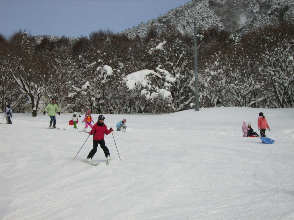 よませ温泉スキー場