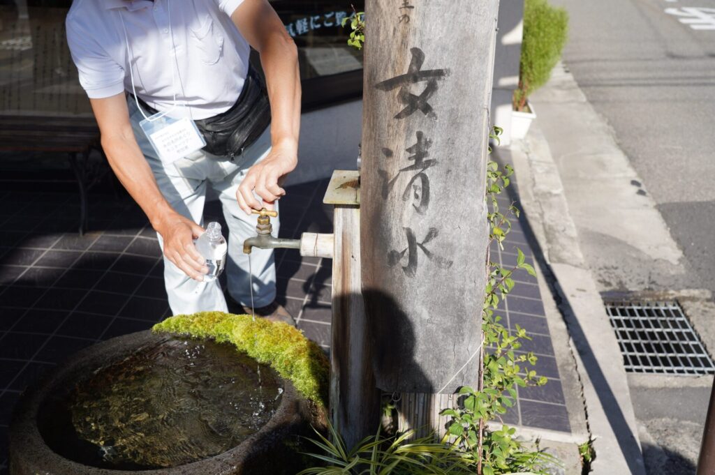 水の生まれるまち信濃大町　まちなか水巡り