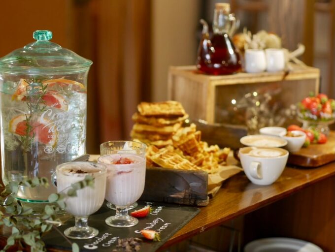 子どもと一緒に、ほっとひと息。飯田市「HIRANOYA」がくれるやさしい時間