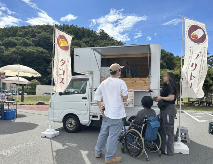 10/4(日)『おんせんdeマルシェ』飲食を中心に約20店が集結!『ケアポート祭り』同時開催@長野県東御市